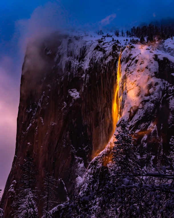 Yosemites Firefall February   