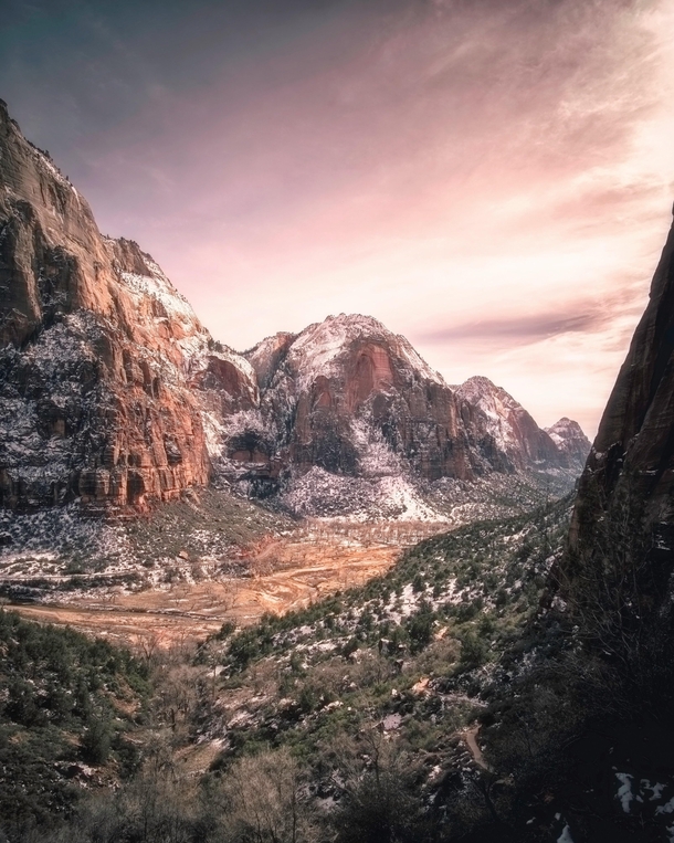Zion National Park on a cold winters evening  x