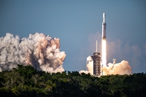  SpaceX Falcon Heavy Arabsat-A has a perfect launch today album in comments