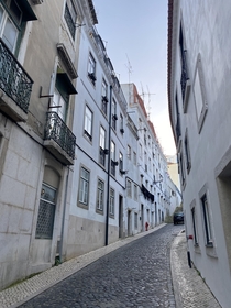  The White Curvy Streets of Lisboa