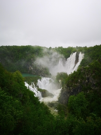  Took this photo of Big Waterfall in Plitvice Lakes National Park couple of days ago  x 
