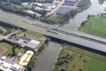 A canal-bridge over a river
