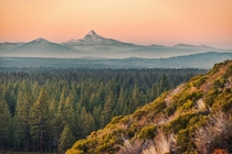 A memorable sunset over Mt Jefferson central Oregon 