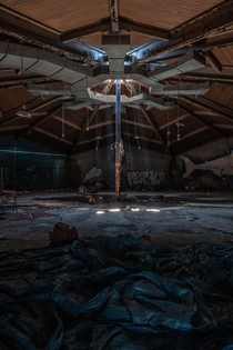 Abandoned Aquarium looks like a spaceship