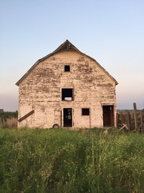 Abandoned barn in Broomfield Colorado 