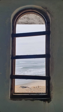 Abandoned beach house