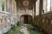 Abandoned church in France  by El Vagus