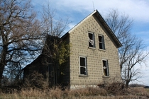 Abandoned farm house 