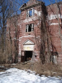 Abandoned high school in Lambertville NJ 