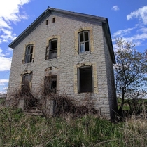 Abandoned Home in the Rural Midwest 
