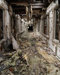 Abandoned Hospital in Detroit 