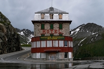 Abandoned Hotel Belvedere - Swiss Alps  x  OC