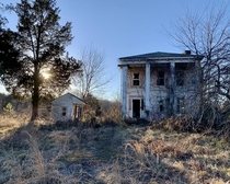Abandoned house and farm - Fredericksburg VA