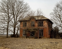 Abandoned house in North Central Illinois x 