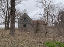 Abandoned house in southwestern rural Ontario