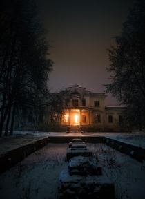 Abandoned manor Grudinovka Belarus