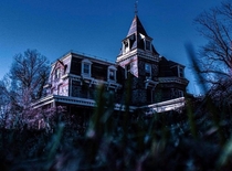 Abandoned mansion on East Coast