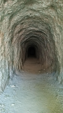 Abandoned mineshaft in Death Valley