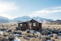 Abandoned old house near Mammoth Lakes California Photo credit to Ben Cliff