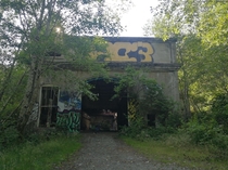 abandoned plant off a beaten path more pics in comments
