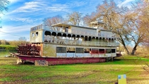Abandoned river boat Sacramento California