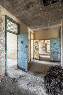 Abandoned State Hospital 