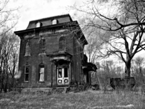 abandoned Victorian Mantua OH 