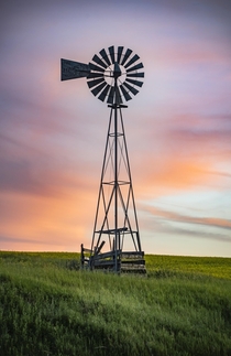 Abandoned windmill on the prairie of North Dakota