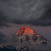 Alpenglow - Mt Hood OR 