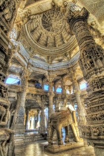 Amazingly elaborate Ranakpur Jain Temple Rajasthan 