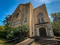 An abandoned church in Palestine TX