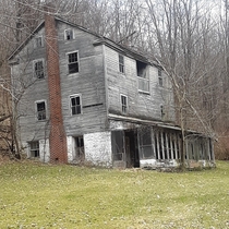 An old house in the mountains of Pennsylvania
