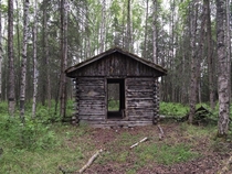 Another abandoned cabin in Alaska