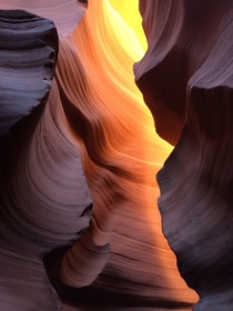 Antelope Canyon OC x After researching the best time of yearday I was excited that the light cooperated to allow me to capture this picture
