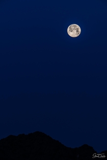 April Super Moon Over Phoenix Foothills 