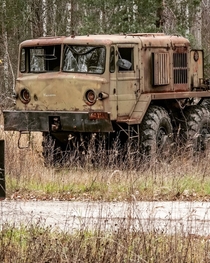 Army vehicle in Russia Photographer Lana Sator 