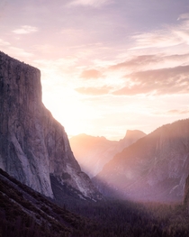 Beautiful morning in Yosemite valley X
