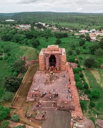 Bhojpur Temple Bhopal India A th Century incomplete temple with a massive  Metres Shiva Lingam