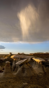 Bisti Badlands about to get soaked 