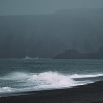 Black sand beach - Iceland 