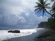 Black Sand Beach in Tahiti 