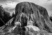 Bleeding Rock - Yellowstone National Park 