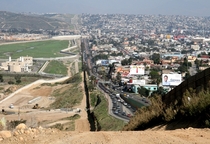 Border between Tijuana and US 