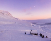 Cabin life in Svalbard 