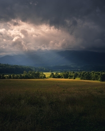 Cades Cove Tennessee 