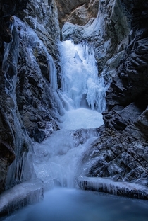 Cascading Ice Zapata Falls - Colorado 