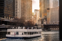 Chicago IL - Architecture tour on the Chicago River during sunset 