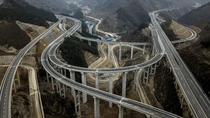 Chinas Anshun to Ziyun Highway Link
