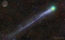 Comet Lovejoys Tail 
