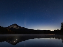 Comet Neowise rising over Mt Hood Oregon around am 